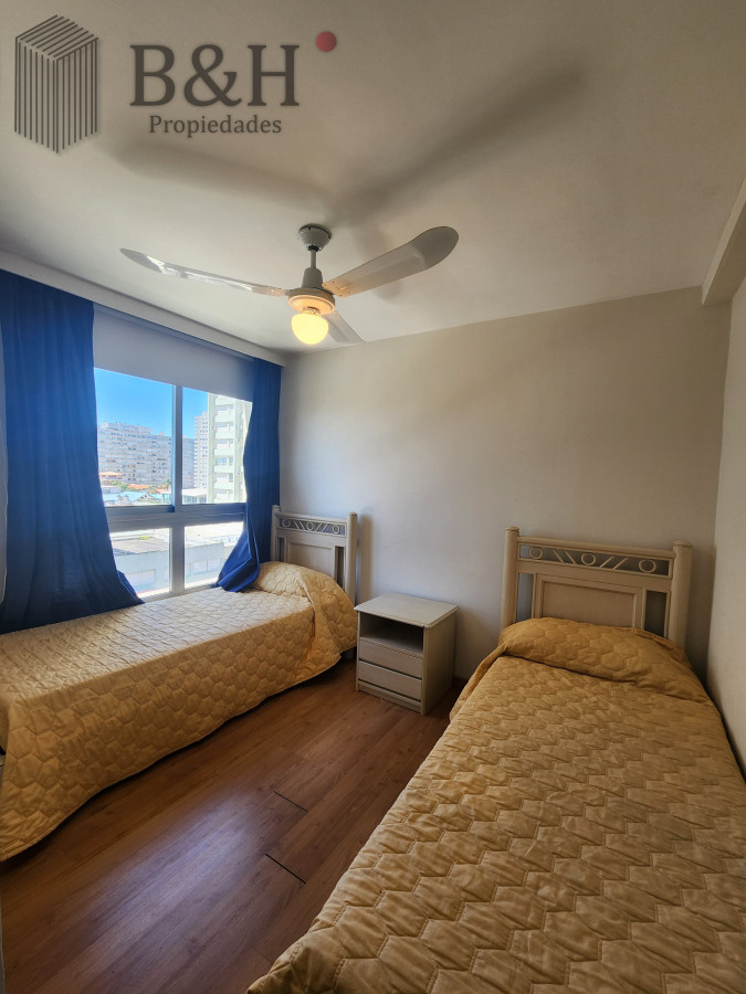 Apartamento ID.3800 - Apartamento en venta , Peninsula, 3 dormitorios