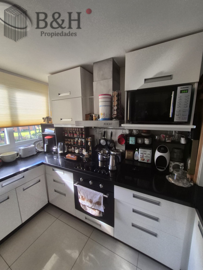 Apartamento ID.6910 - Apartamento en venta primera linea Playa Mansa Punta del Este 2 dormitorios
