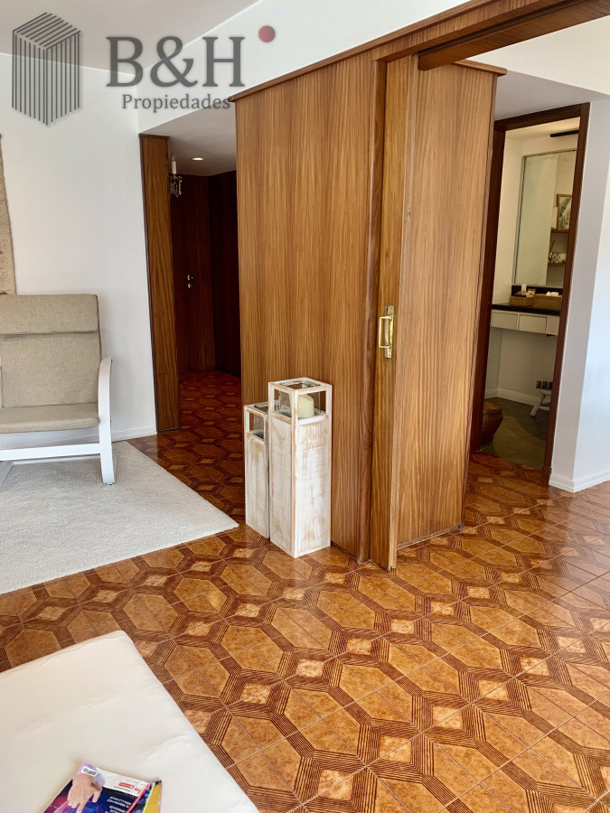 Apartamento ID.6862 - En venta apartamento de 2 mas dep. en Península, Punta del Este