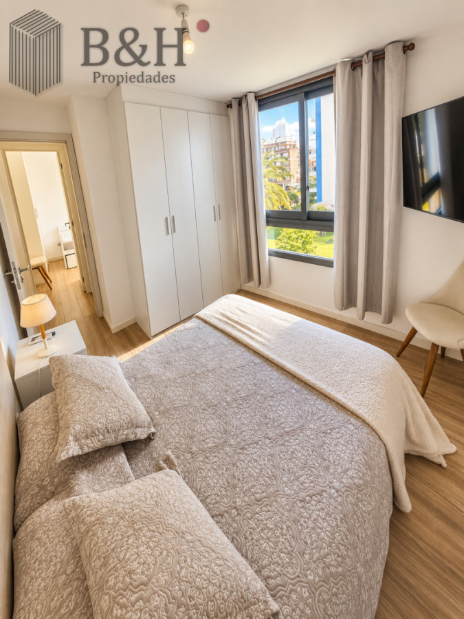 Apartamento ID.8176 - Apartamento en venta de 2 dormitorios a pasos del mar en Brava - Punta del Este
