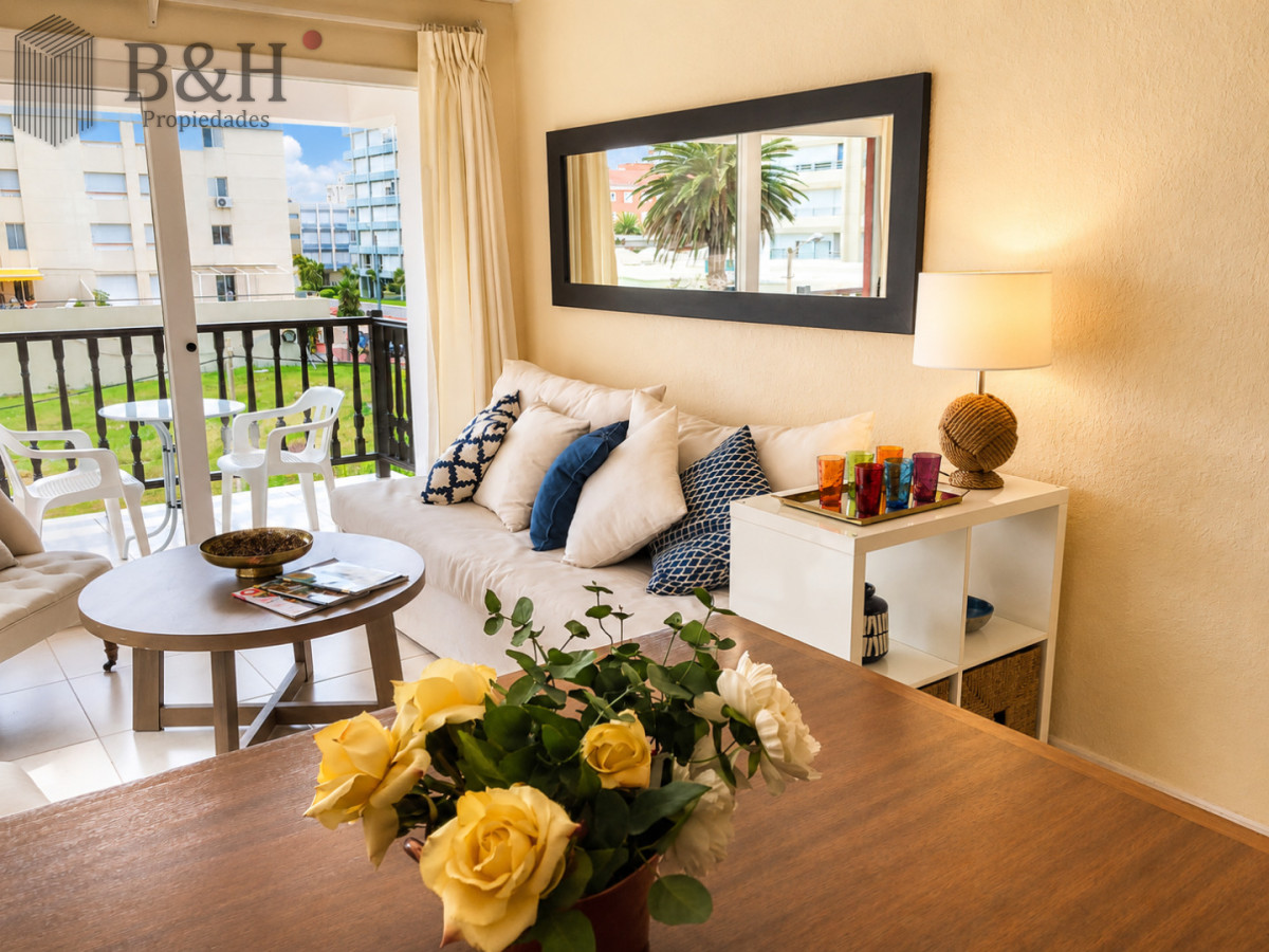 Apartamento ID.6309 - Apartamento en venta en Peninsula, Punta del Este 