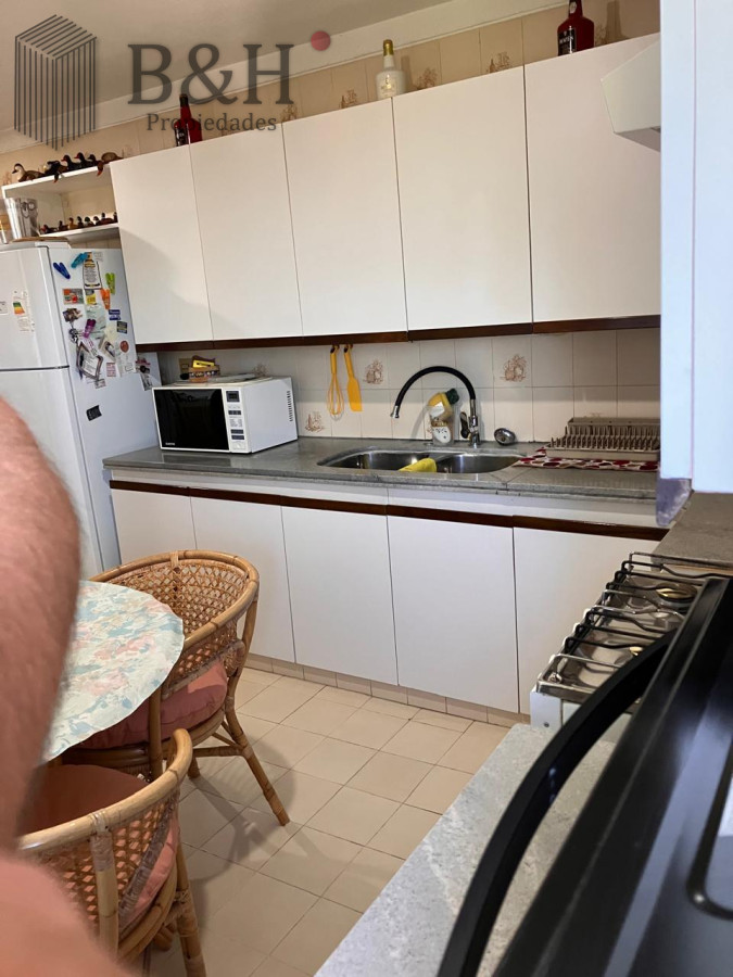 Apartamento ID.6348 - Vende hermoso depto de 3 dormitorios con vista, Punta del Este