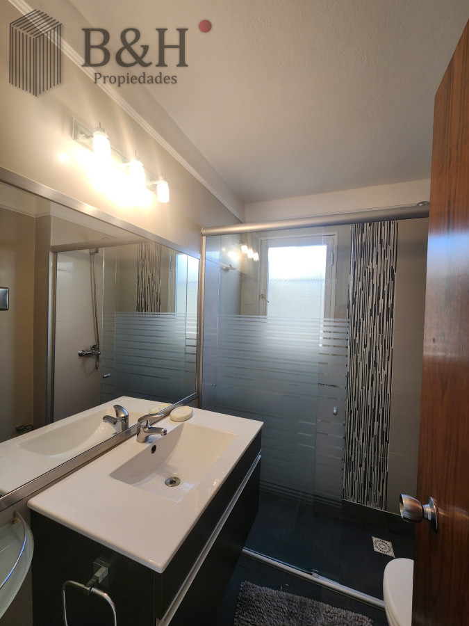 Apartamento ID.6523 - Vende apartamento en Brava, Punta del Este de 2 dormitorios. 