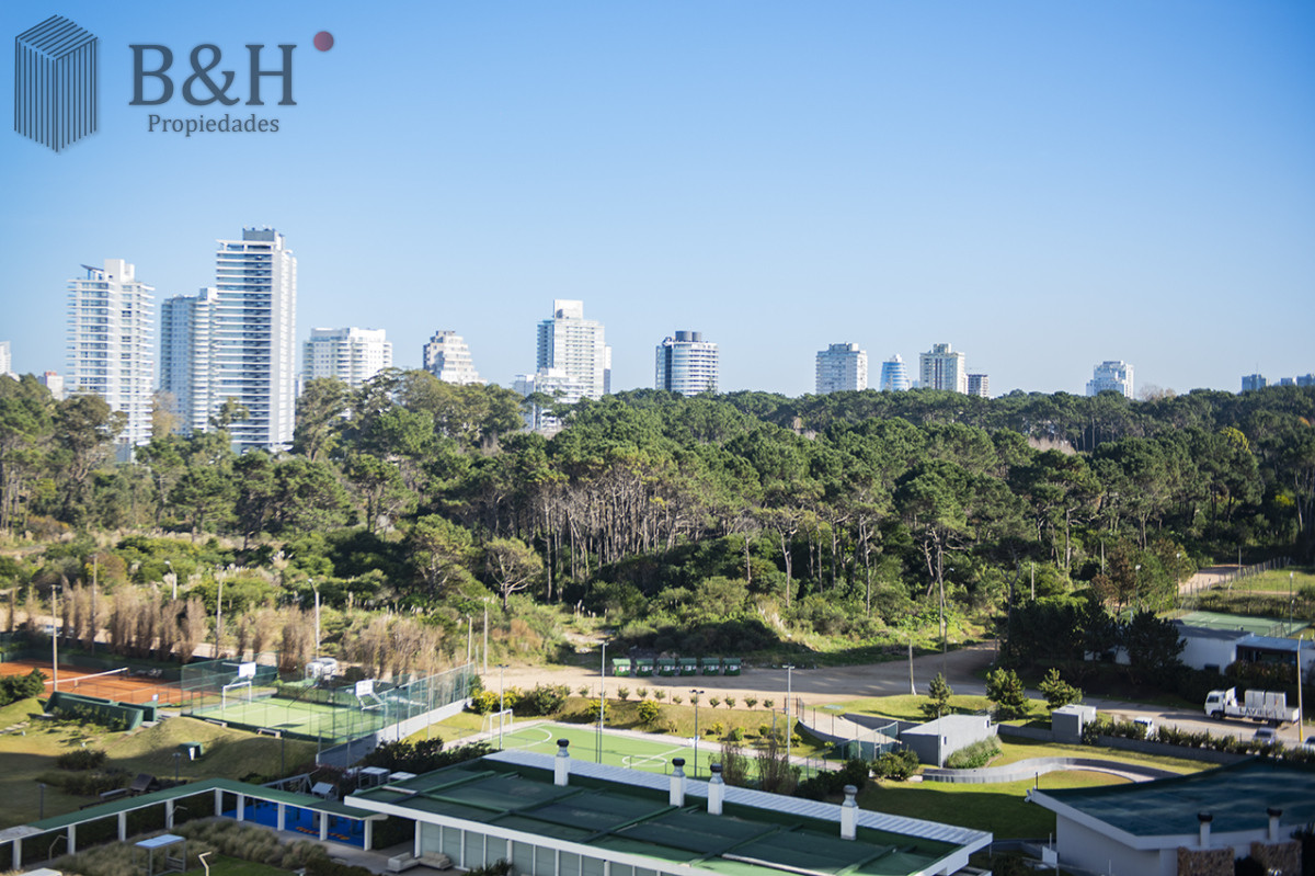 Apartamento ID.6213 - Vende Le Parc IV Esquinero a estrenar ! Punta del Este 