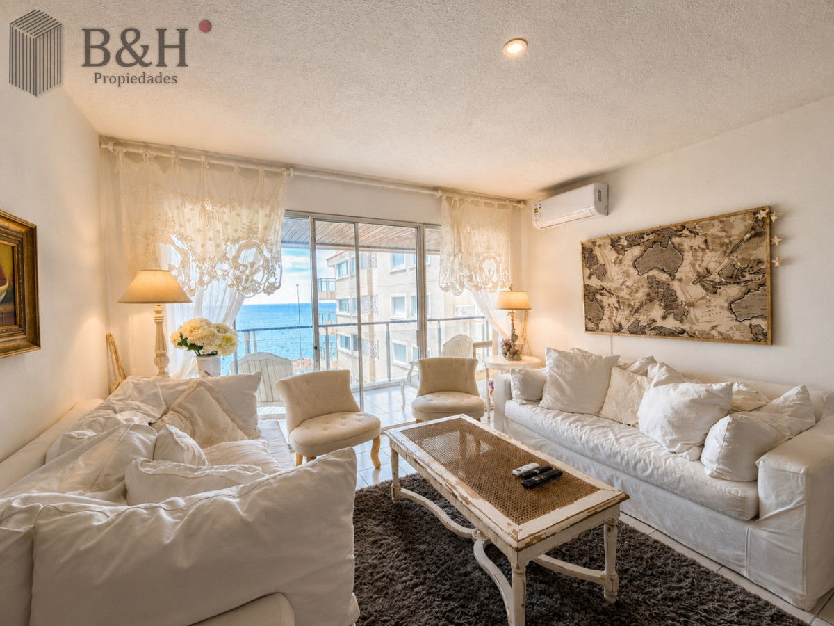 Apartamento ID.3820 - Apartamento de 3 dormitorios en Peninsula, Punta del Este