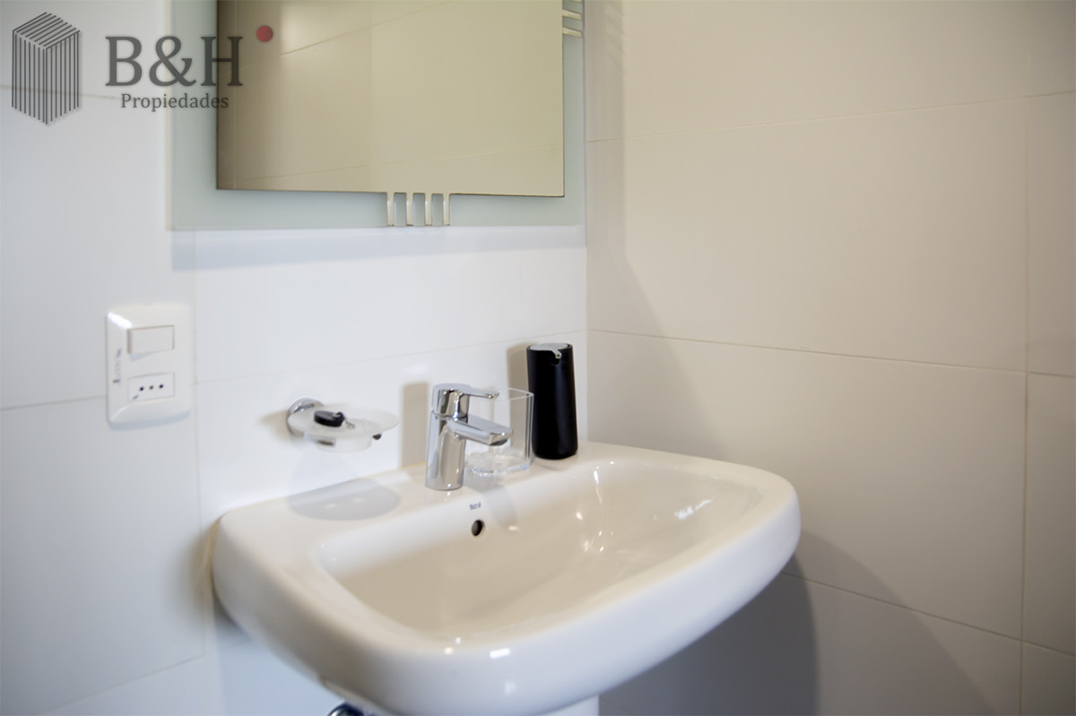 Apartamento ID.6055 - Vende departamento en look brava, punta del este