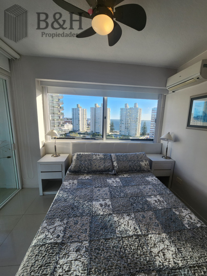 Apartamento ID.6523 - Vende apartamento en Brava, Punta del Este de 2 dormitorios. 