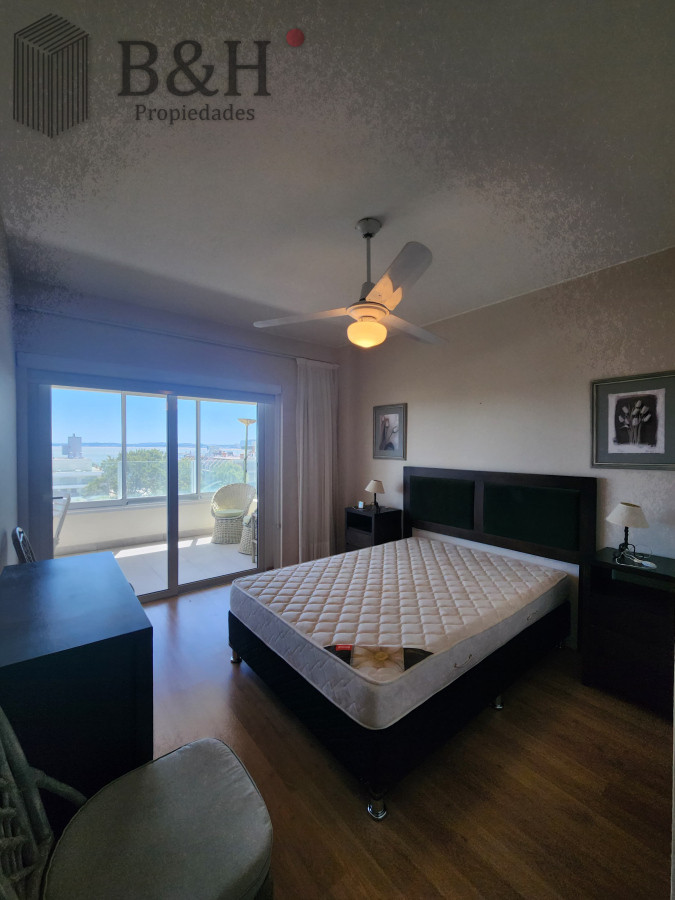 Apartamento ID.3800 - Apartamento en venta , Peninsula, 3 dormitorios