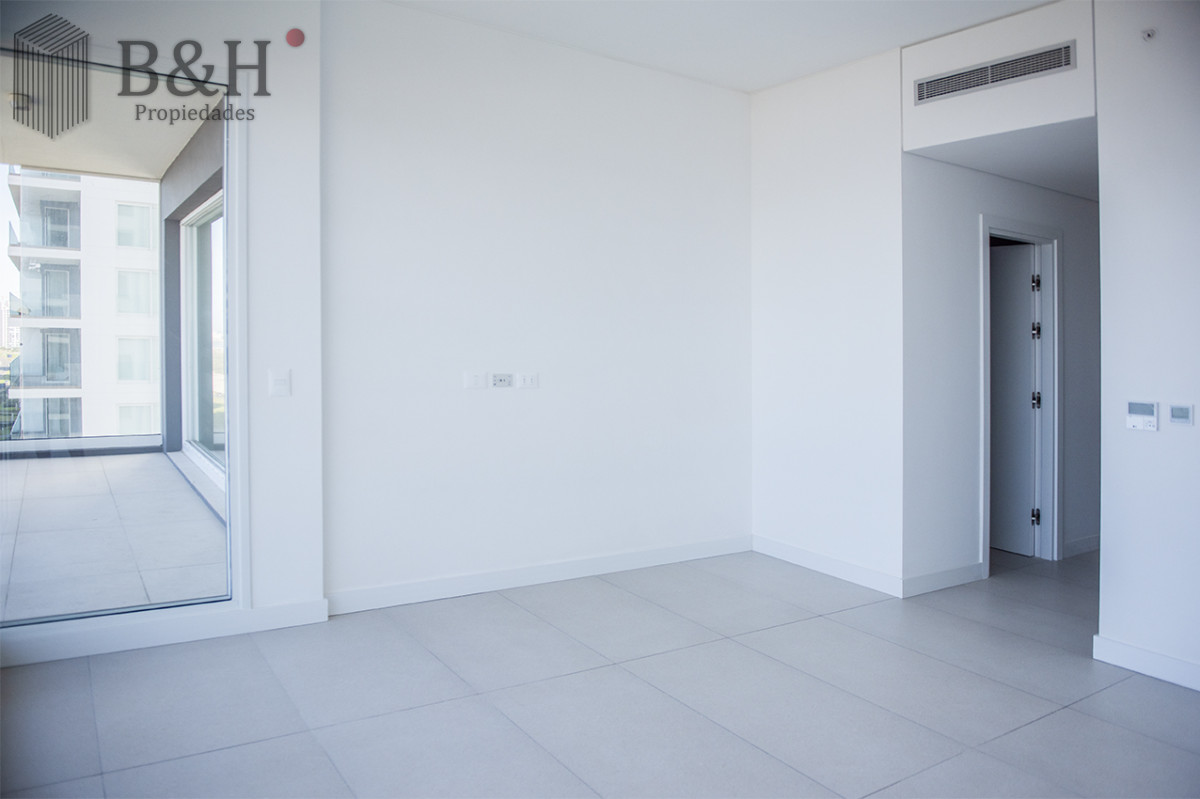 Apartamento ID.6213 - Vende Le Parc IV Esquinero a estrenar ! Punta del Este 