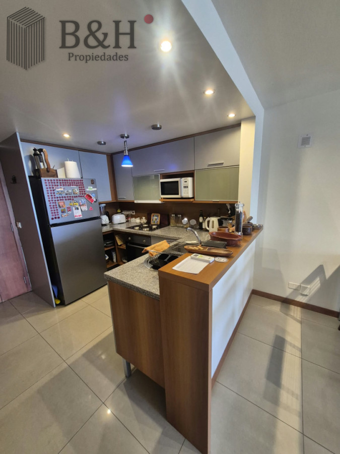 Apartamento ID.8230 - Apartamento en venta de 2 dormitorios en Punta del Este