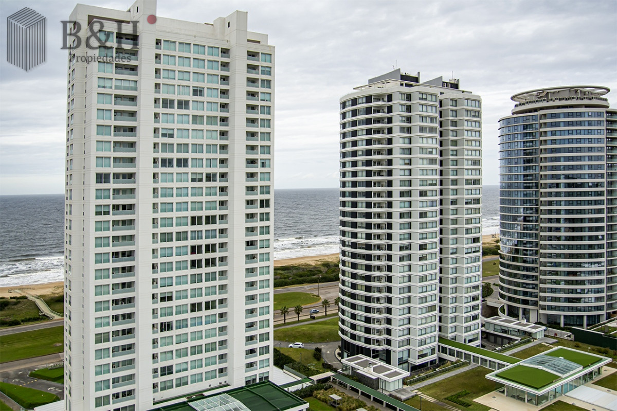 Apartamento ID.6055 - Vende departamento en look brava, punta del este