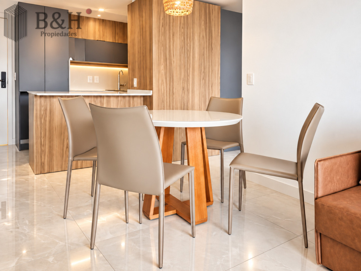 Apartamento ID.7582 - En venta impecable apartamento de 1 dormitorio en Playa Brava, Punta del Este 