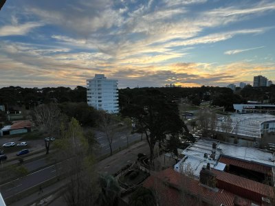 Apartamento 1 dormitorio en Punta del Este en VENTA - Torre Yoo