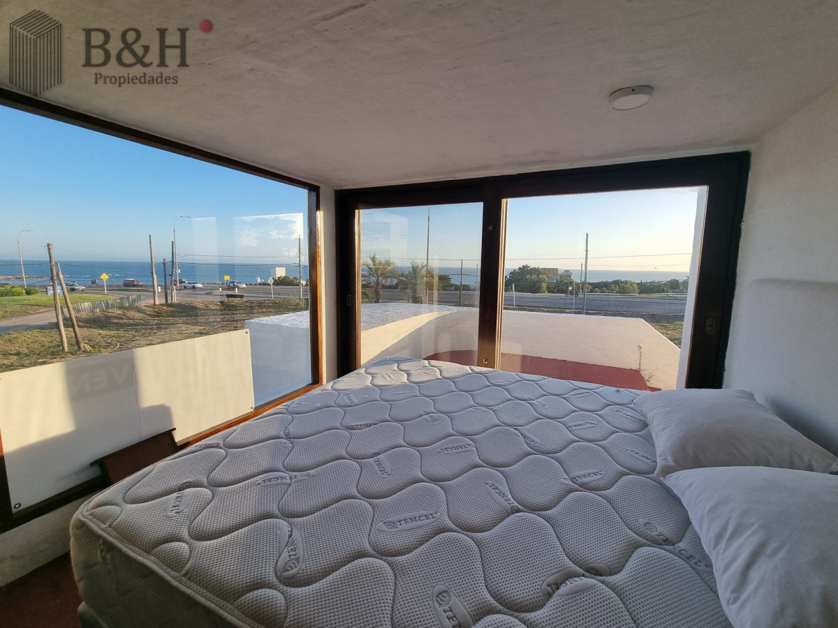 Casa ID.4217 - Espectacular casa con linda vista al mar