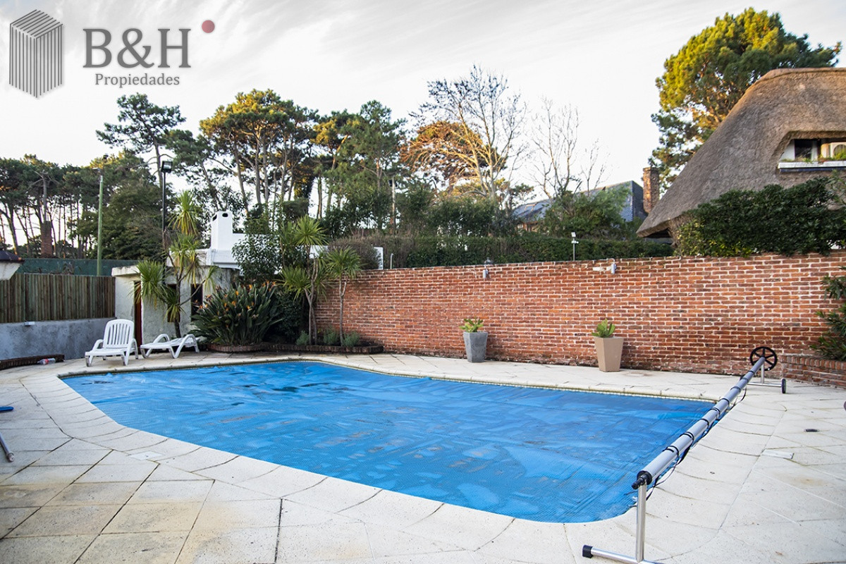 Casa ID.537 - Hermosa casa en venta en Punta del Este