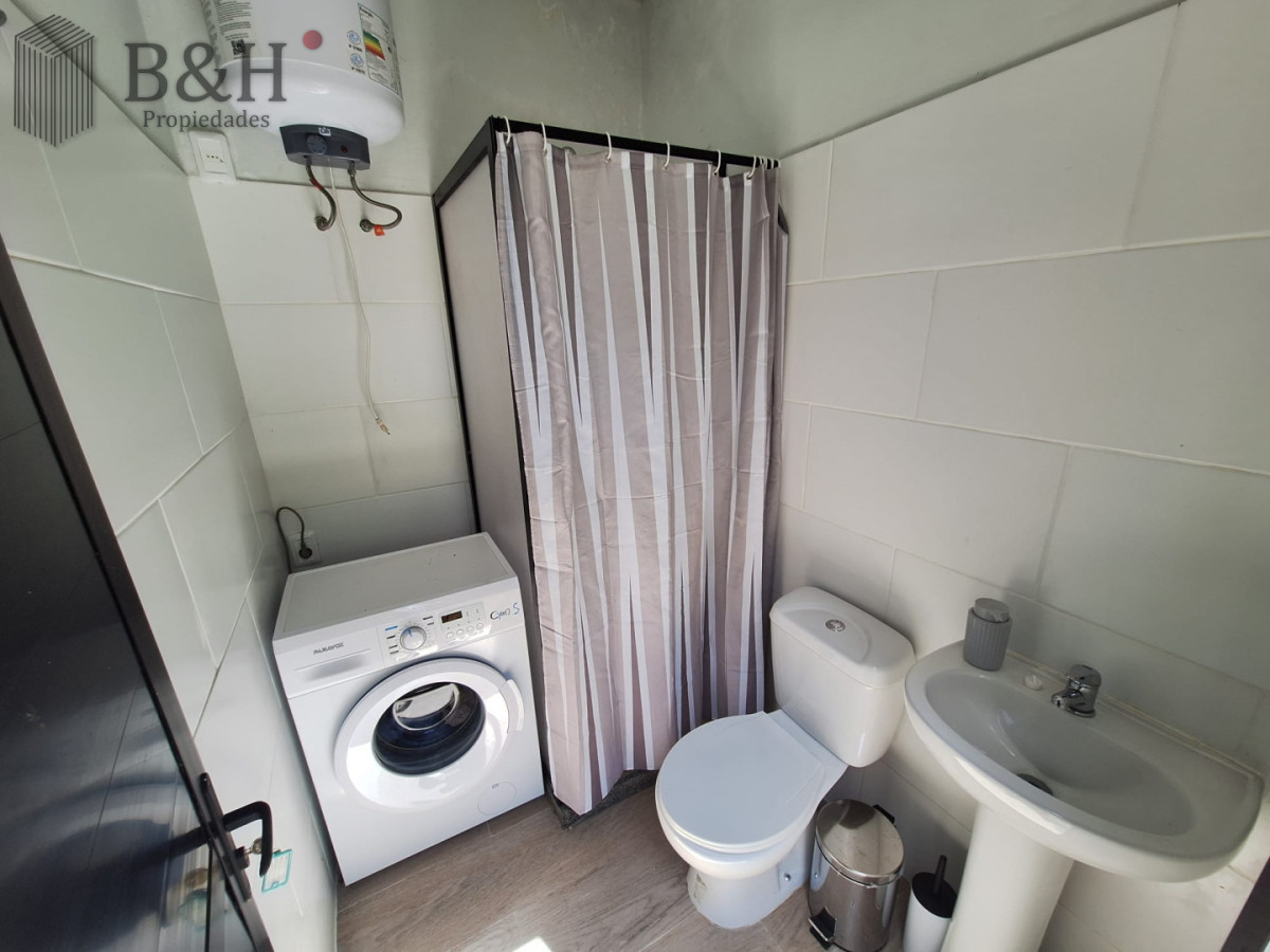 Casa ID.6000 - Vende casa de 3 dormitorios con fondo al Club de Golf, Punta Ballena