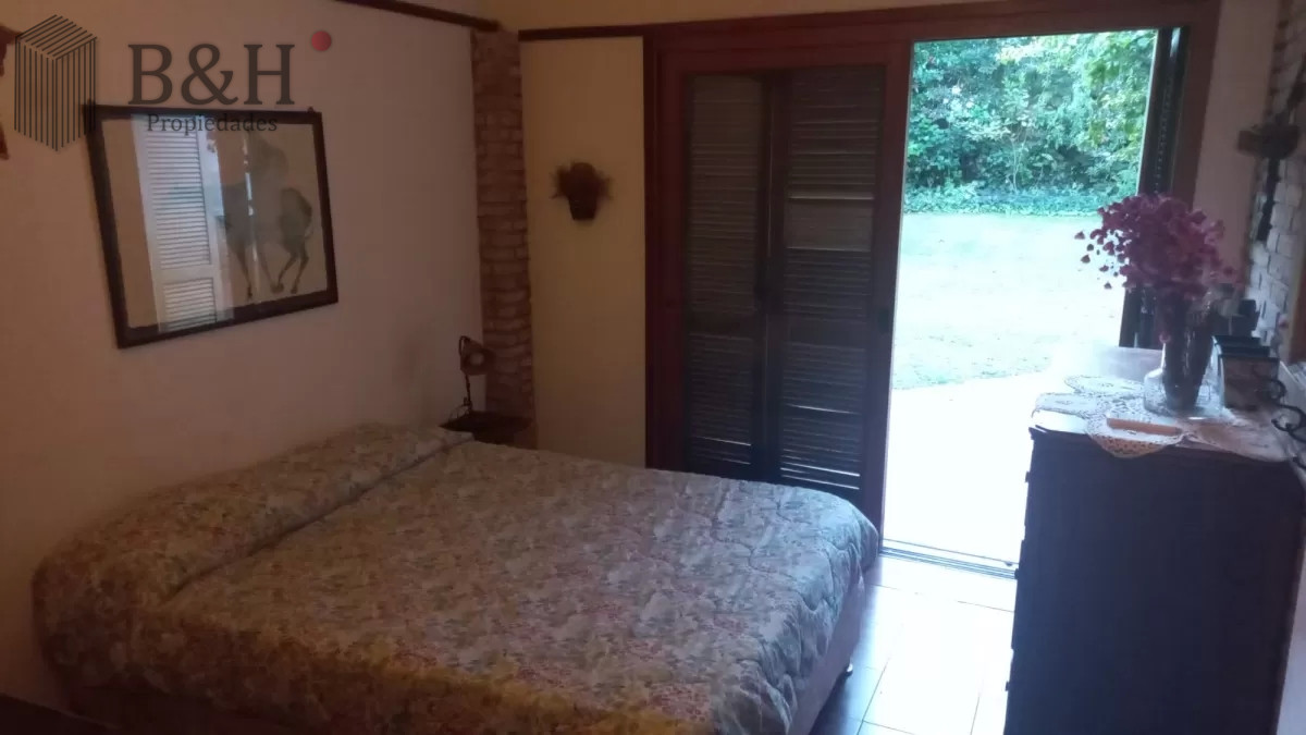 Casa ID.3830 - Venta Casa en Aidy Grill, Punta del Este con parrillero a pocas cuadras del mar
