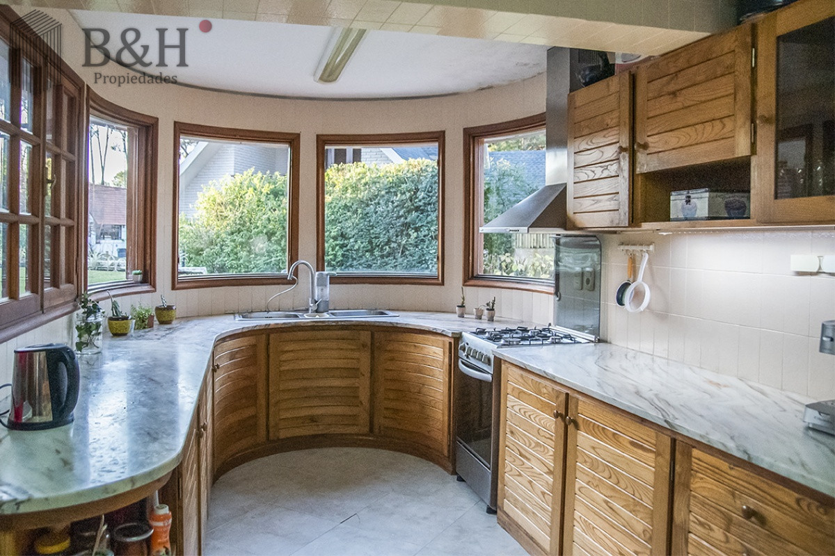 Casa ID.537 - Hermosa casa en venta en Punta del Este