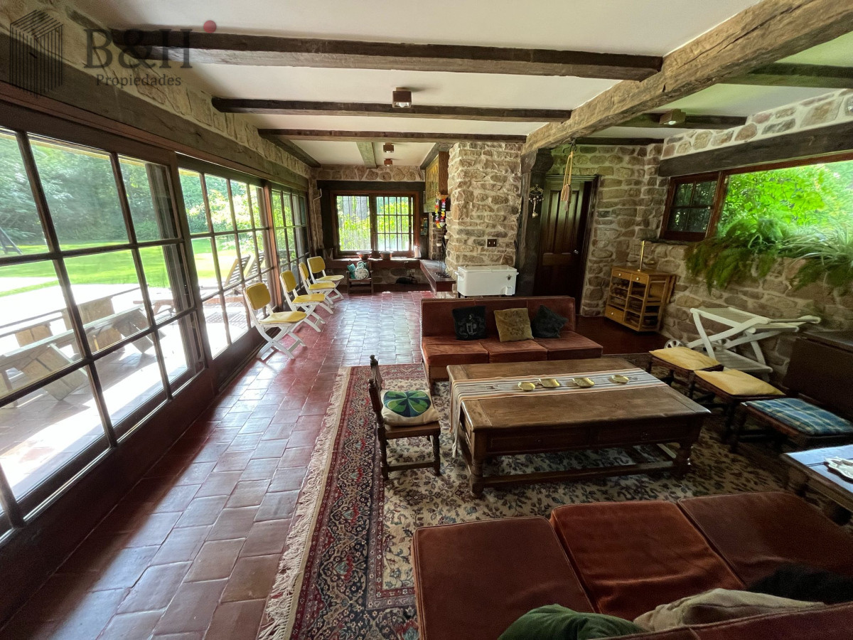 Casa ID.4218 - Hermosa mansión en Golf de 6 dormitorios , Punta del Este