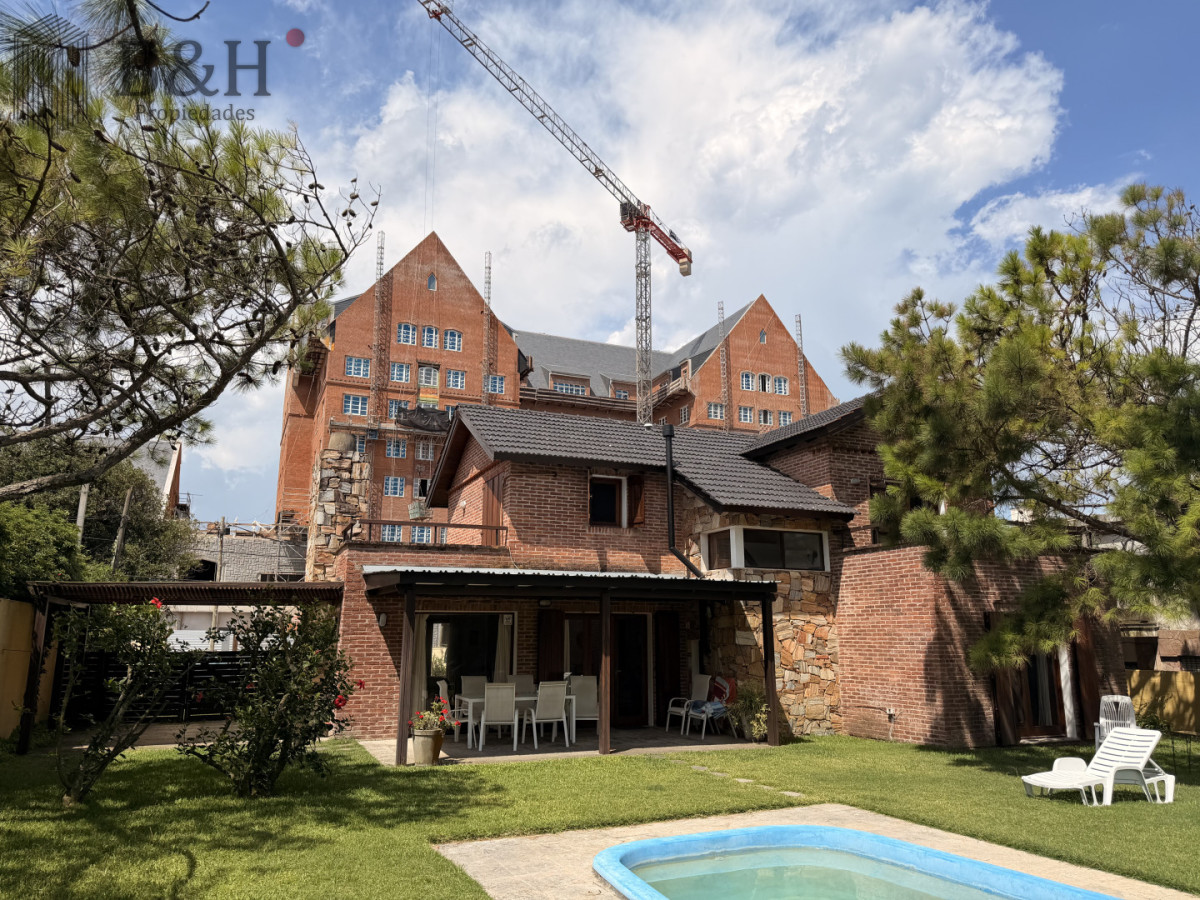 Casa ID.6311 - Vende hermosa casa en san rafael , cerca del mar, Punta del Este