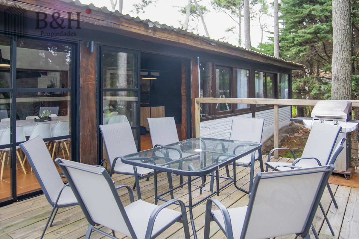 Casa ID.4270 - Casa en Venta de 5 dormitorios en San Rafael , Punta del este 