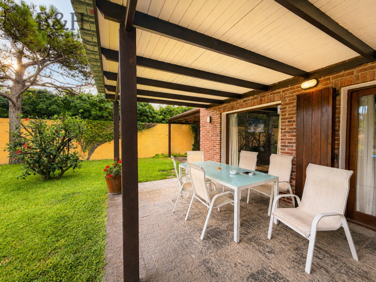 Casa ID.6311 - Vende hermosa casa en san rafael , cerca del mar, Punta del Este