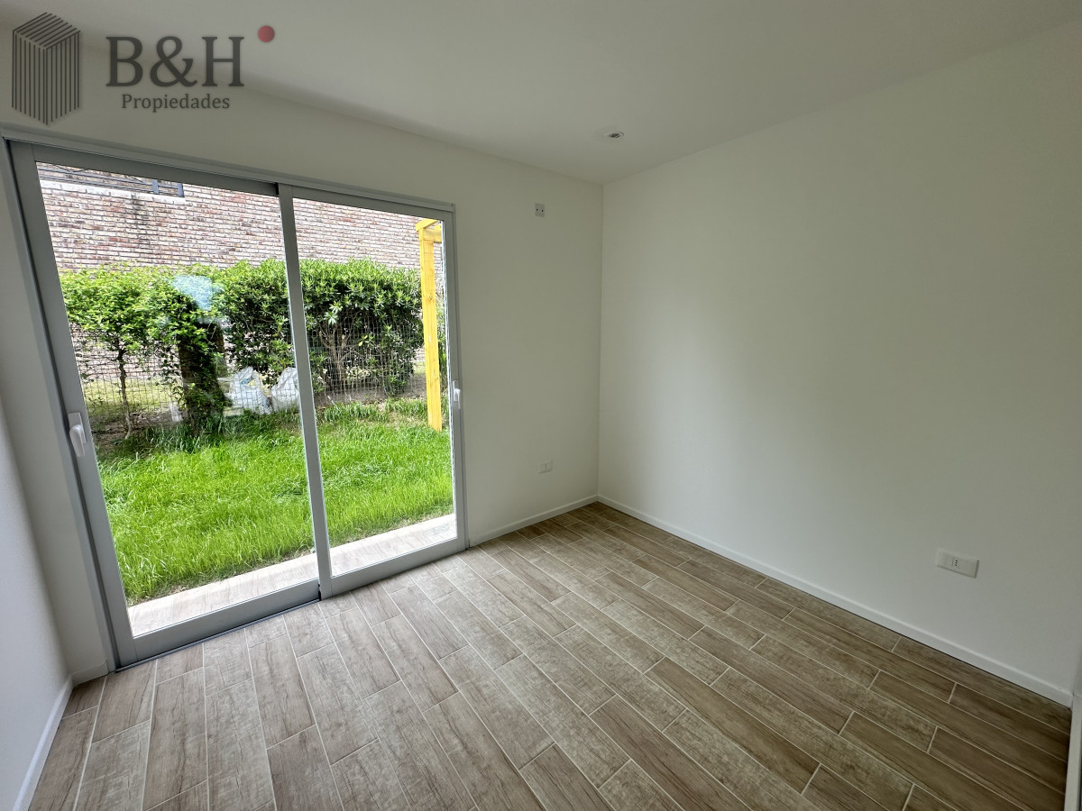 Casa ID.4973 - Vende casa de 3 dormitorios a estrenar, Punta del Este