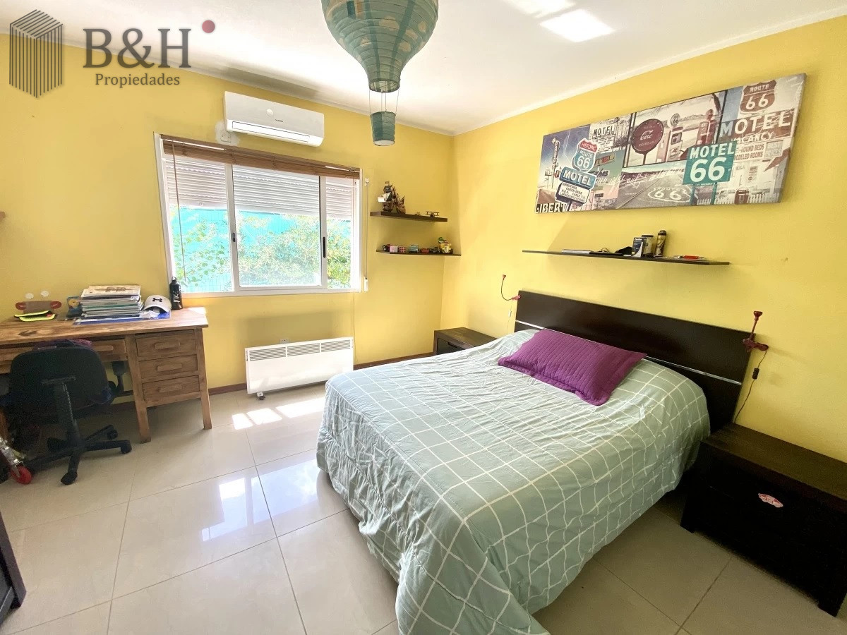 Casa ID.4272 - Vende casa en barrio privado la residence, de 4 dormitorios en Punta del Este 