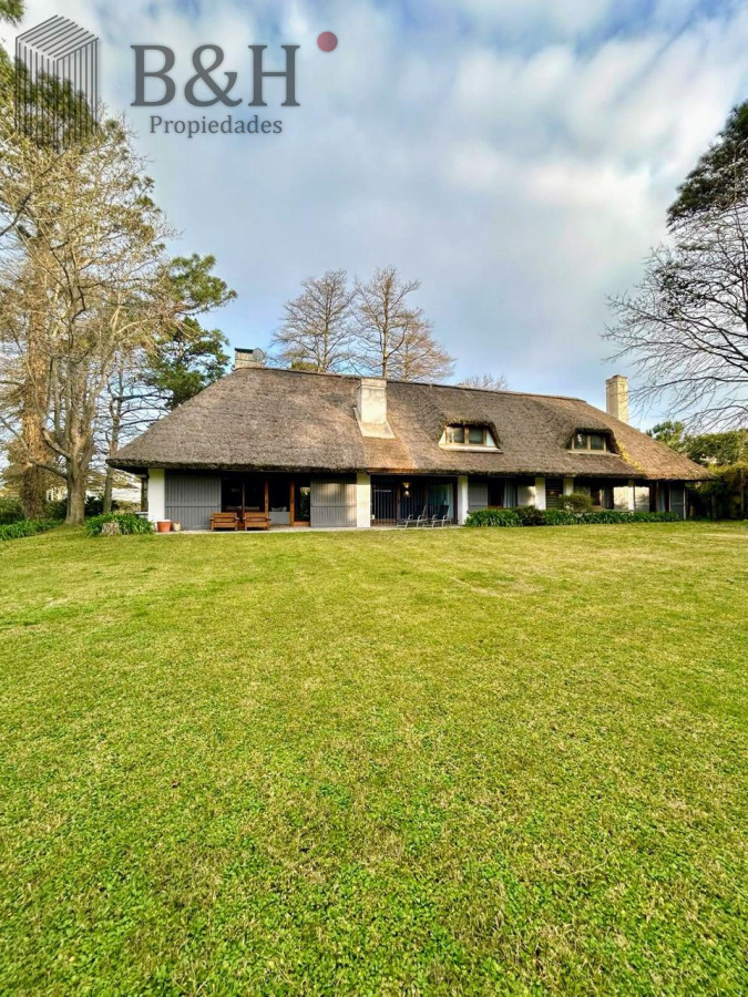 Golf - GoPunta - Portal Inmobiliario de Punta del Este - Maldonado