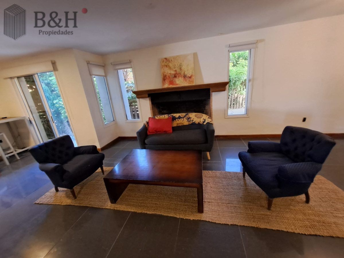 Casa ID.4229 - Espaciosa Casa en Barrio Privado de 6 dorm y piscina en Punta del Este