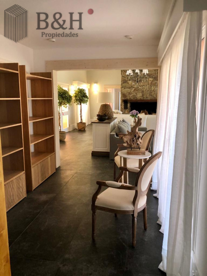 Casa ID.4219 - CASA CON ESTILO Y DISEÑO