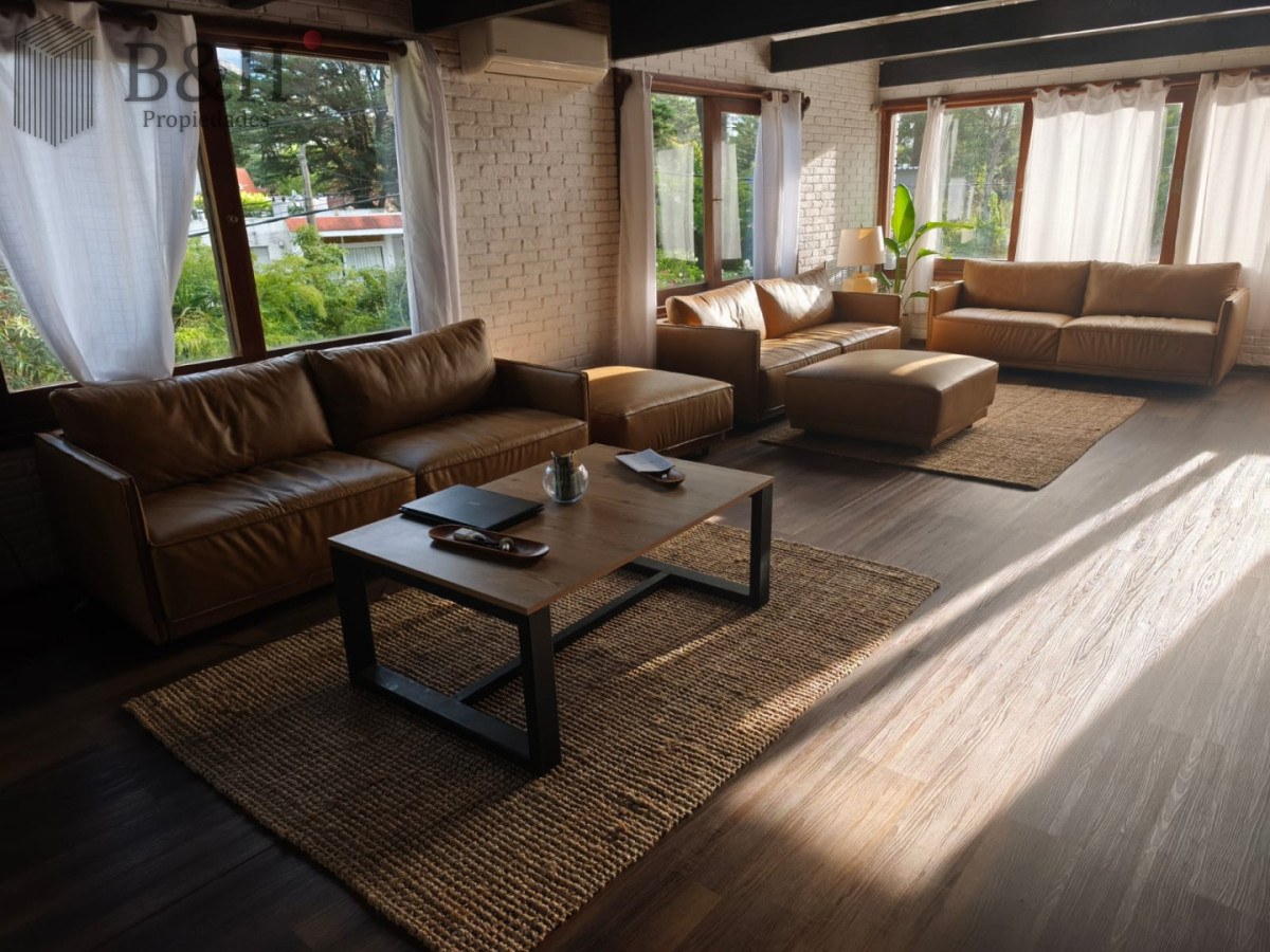 Casa ID.4270 - Casa en Venta de 5 dormitorios en San Rafael , Punta del este 