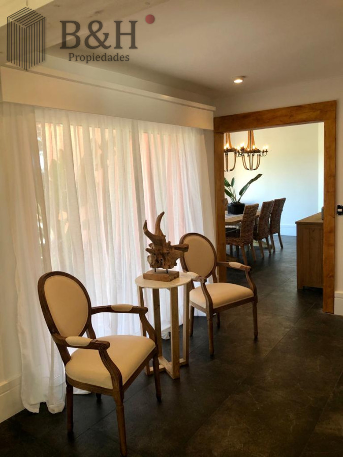 Casa ID.4219 - CASA CON ESTILO Y DISEÑO