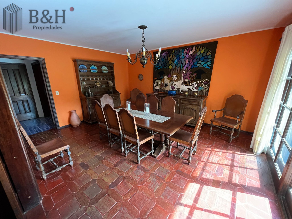 Casa ID.4218 - Hermosa mansión en Golf de 6 dormitorios , Punta del Este