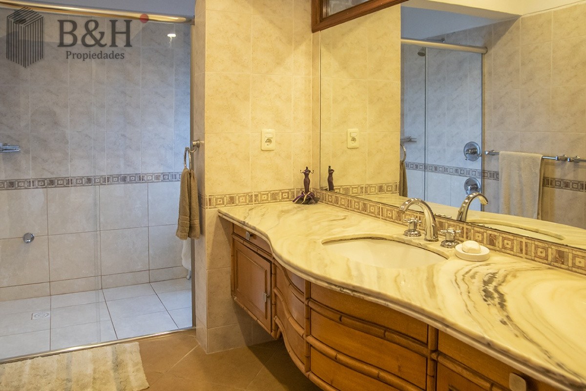 Casa ID.537 - Hermosa casa en venta en Punta del Este