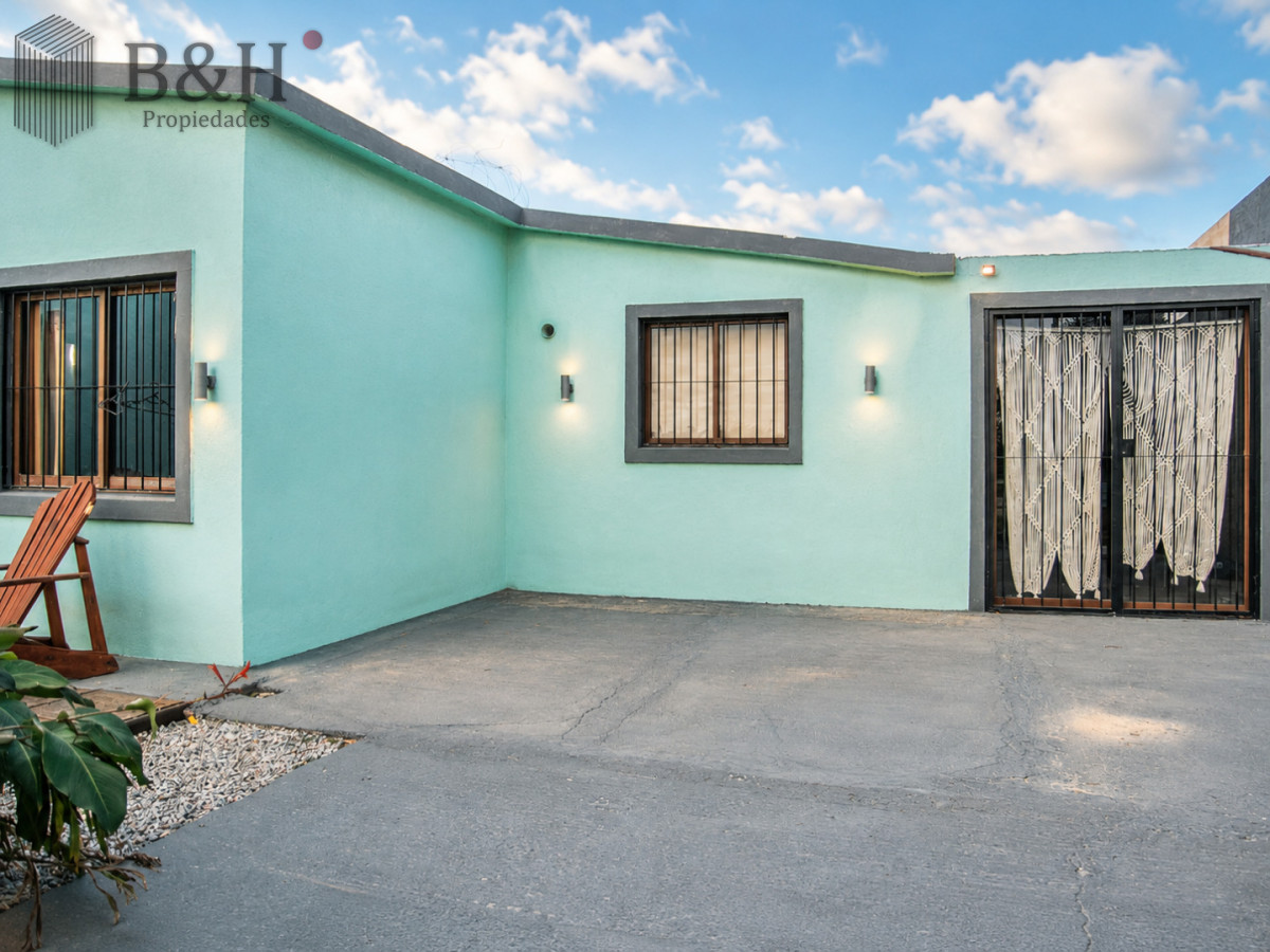 Casa ID.7522 - En venta casa de 4 dormitorios en Barrio 4 H en Maldonado, con barbacoa y piscina
