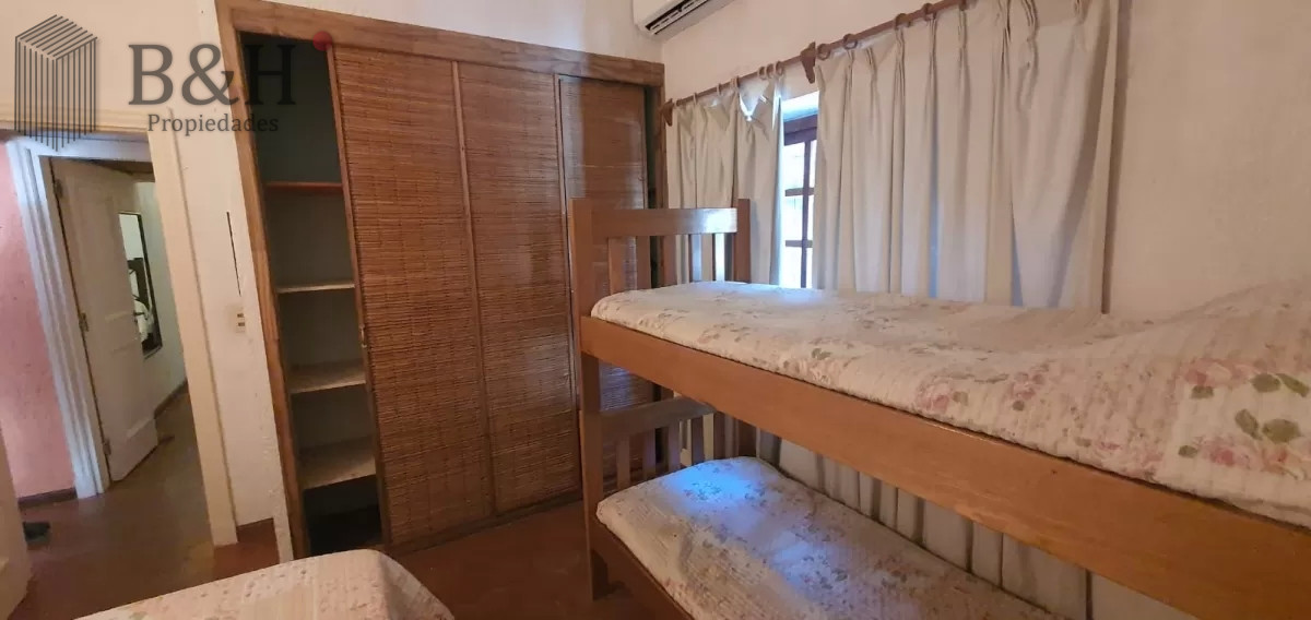 Casa ID.3830 - Venta Casa en Aidy Grill, Punta del Este con parrillero a pocas cuadras del mar