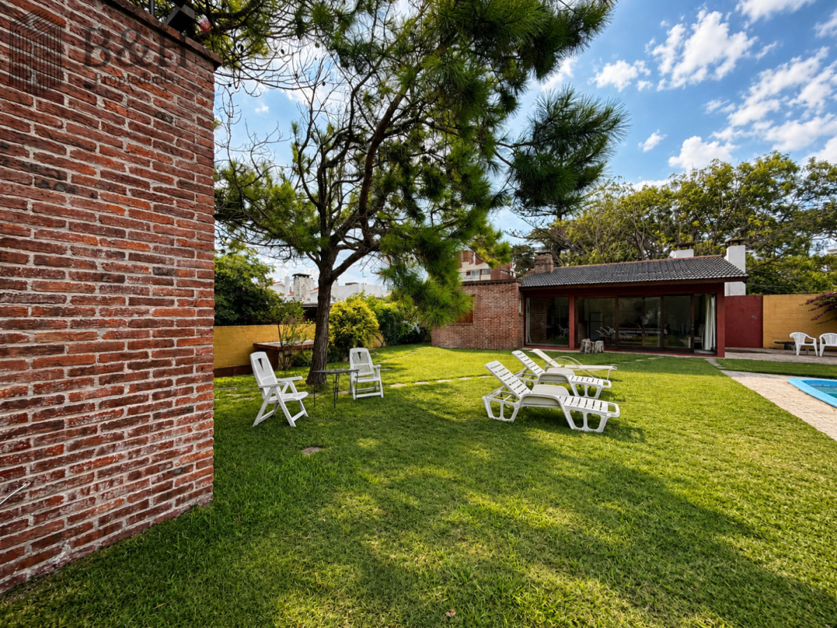 Casa ID.6311 - Vende hermosa casa en san rafael , cerca del mar, Punta del Este