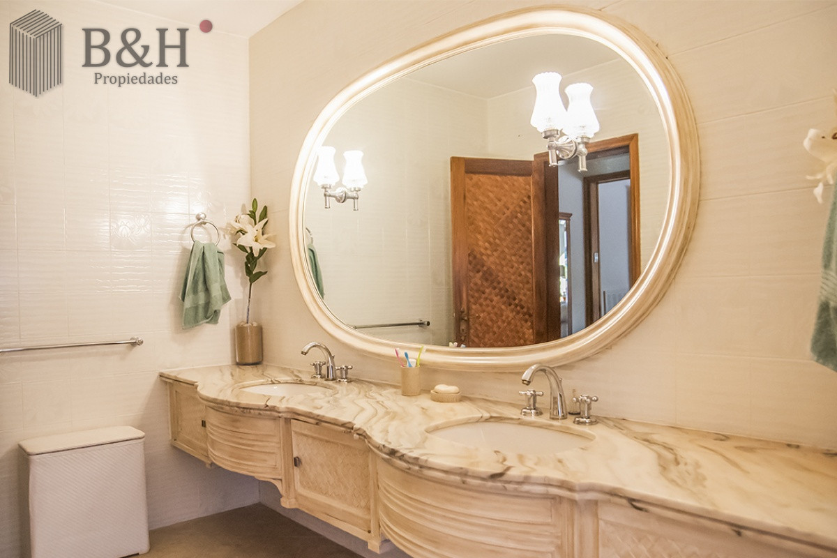 Casa ID.537 - Hermosa casa en venta en Punta del Este