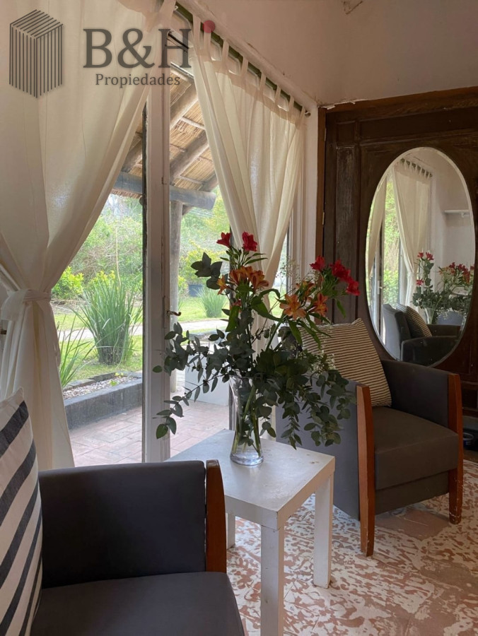 Casa ID.7264 - Amplia casa a la venta en Punta del Este de 6 dormitorios en el Tesoro a 200 mts de ruta 10