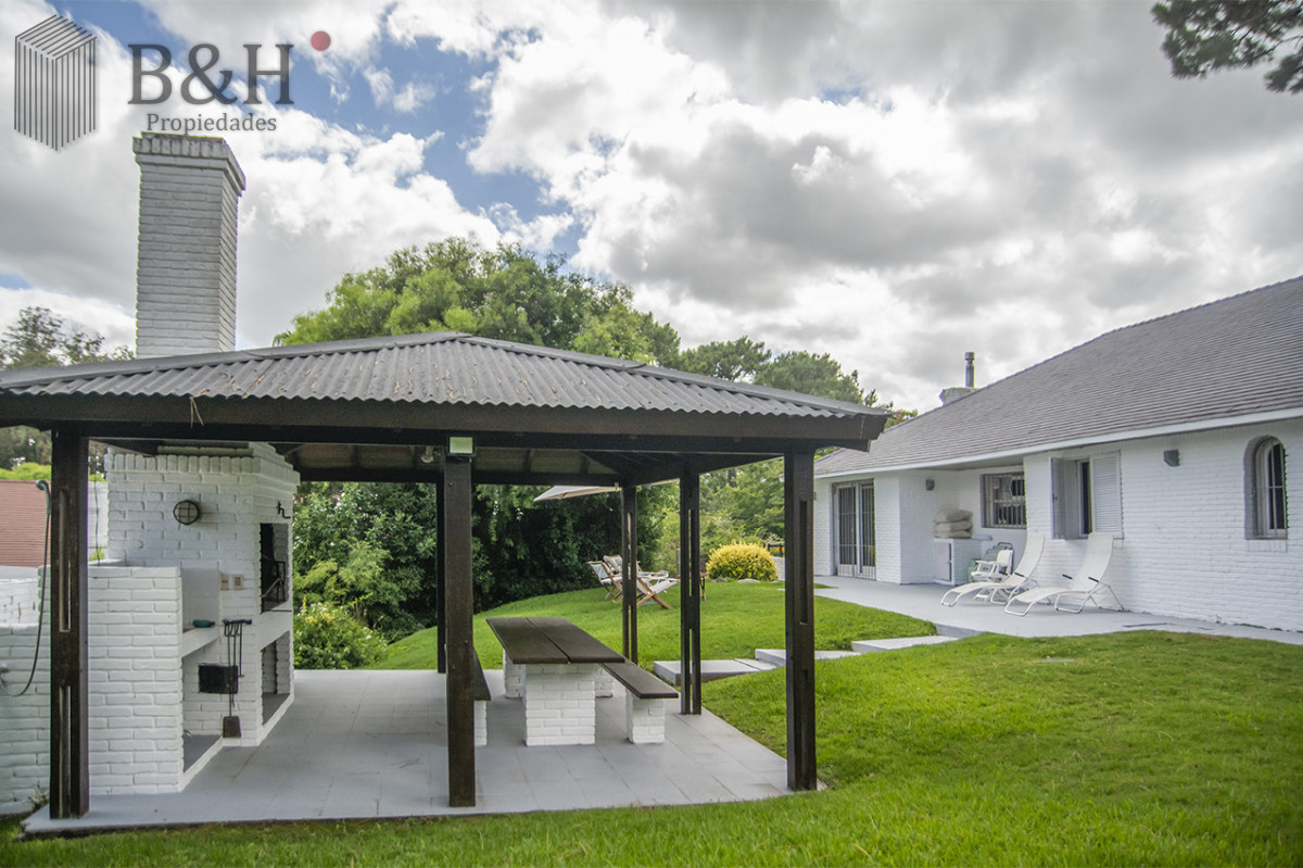 Casa ID.6342 - Vendemos hermosa casa en Punta del Este