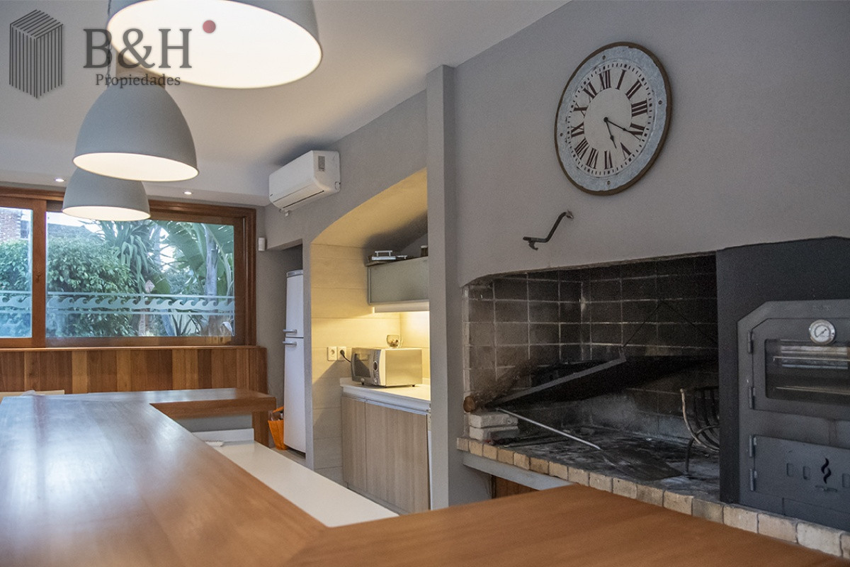 Casa ID.537 - Hermosa casa en venta en Punta del Este