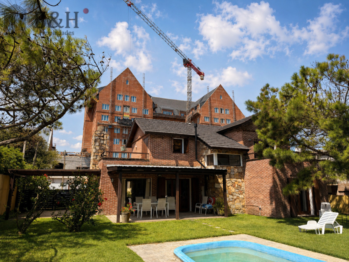 Casa ID.6311 - Vende hermosa casa en san rafael , cerca del mar, Punta del Este