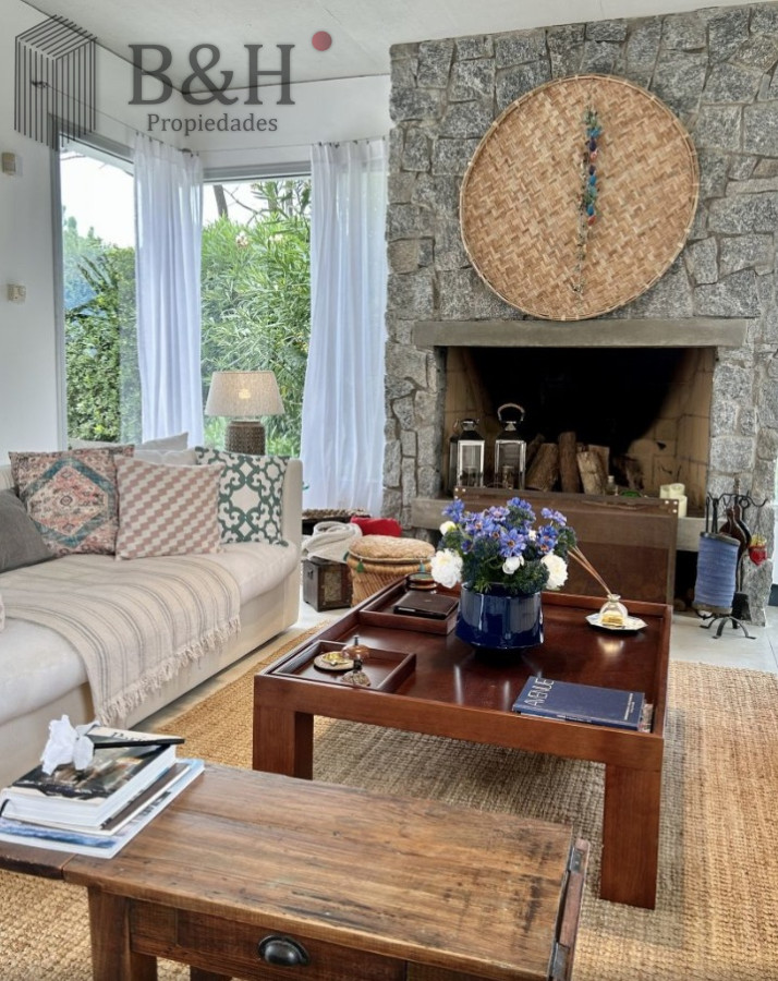 Casa ID.4213 - Casa en venta Rincon del Indio, Punta del este 