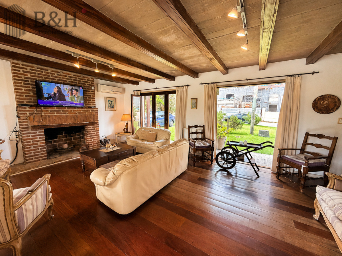 Casa ID.6311 - Vende hermosa casa en san rafael , cerca del mar, Punta del Este