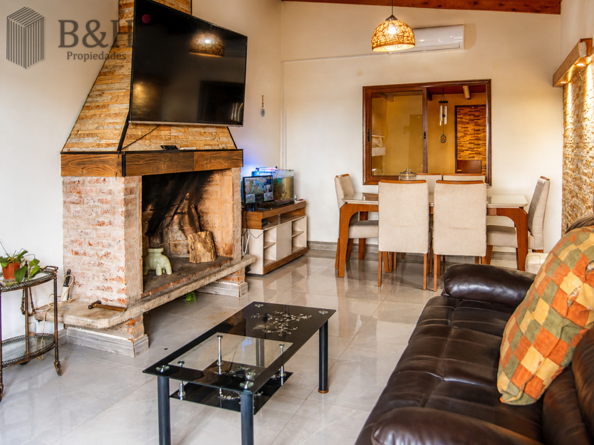 Casa ID.7522 - En venta casa de 4 dormitorios en Barrio 4 H en Maldonado, con barbacoa y piscina