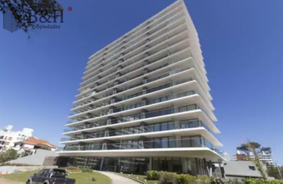 Apartamento ID.6082 - Vende apartamento de 1 dormitorio y medio en Peninsula, Punta del Este