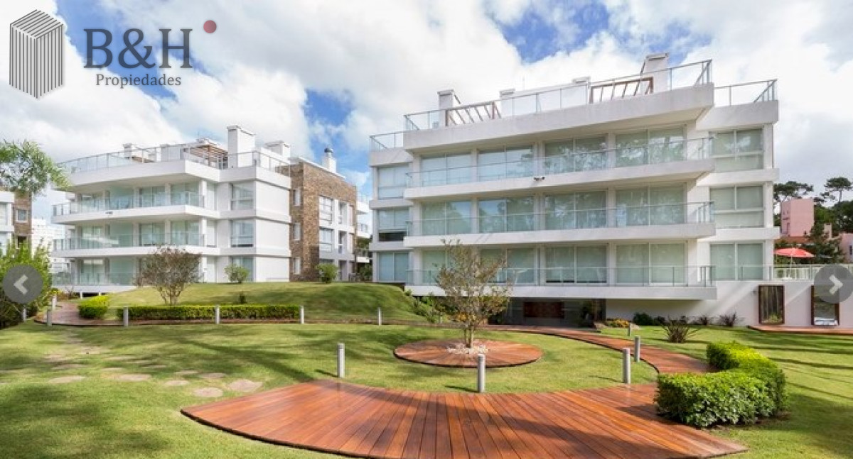 Apartamento ID.7837 - Departamento de 1 dormitorio en Playa Mansa, Punta del este