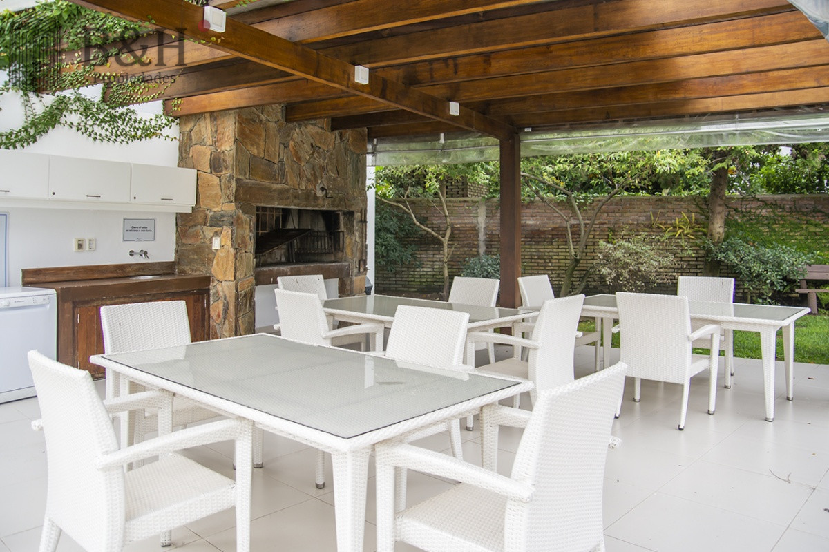 Apartamento ID.7837 - Departamento de 1 dormitorio en Playa Mansa, Punta del este