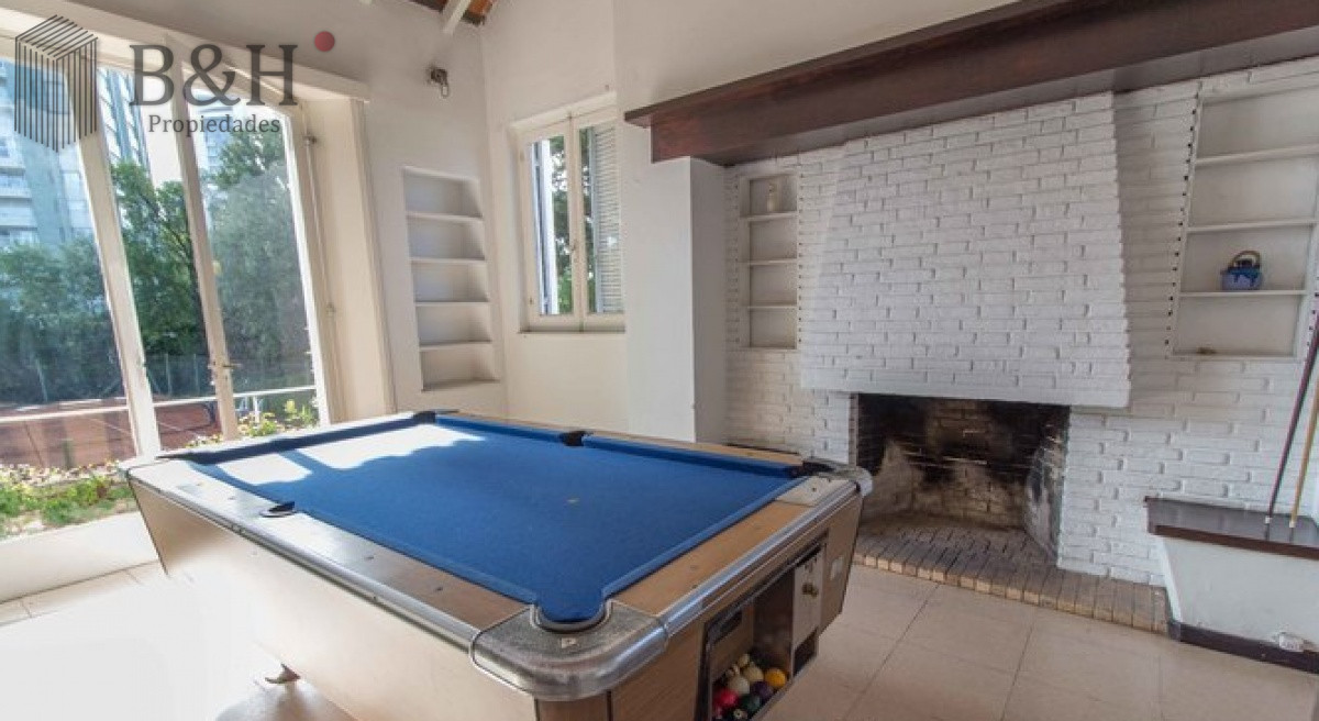 Apartamento ID.6348 - Vende hermoso depto de 3 dormitorios con vista, Punta del Este